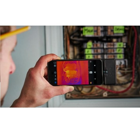 Camera termoviziune pentru telefoane mobile - tablete FLIR One Pro
